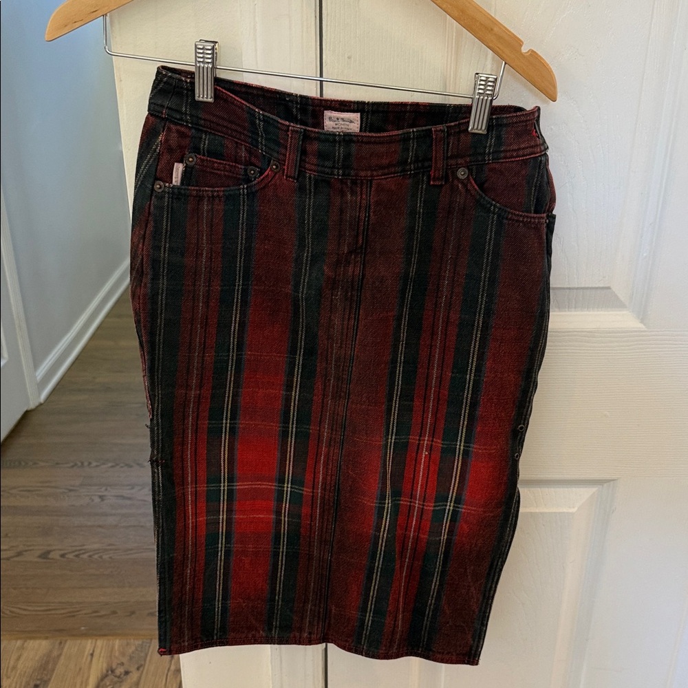 Paul Smith Red and Black Plaid Pencil Skirt
